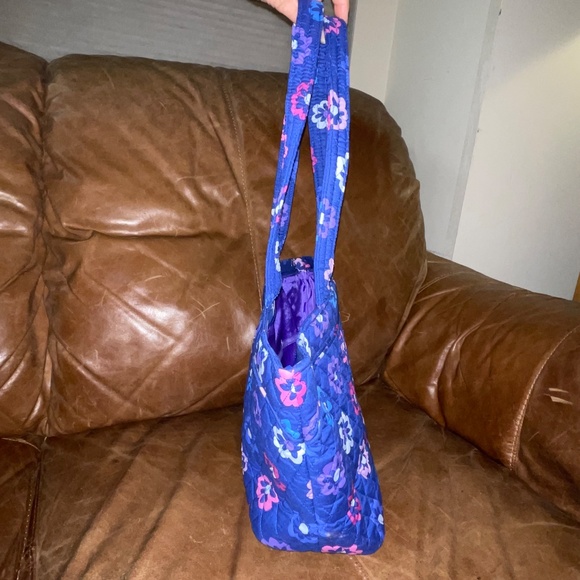 NWOT Vera Bradley Retired Ellie Flowers Tote - Blue with Pink & Purple Floral - Picture 6 of 7